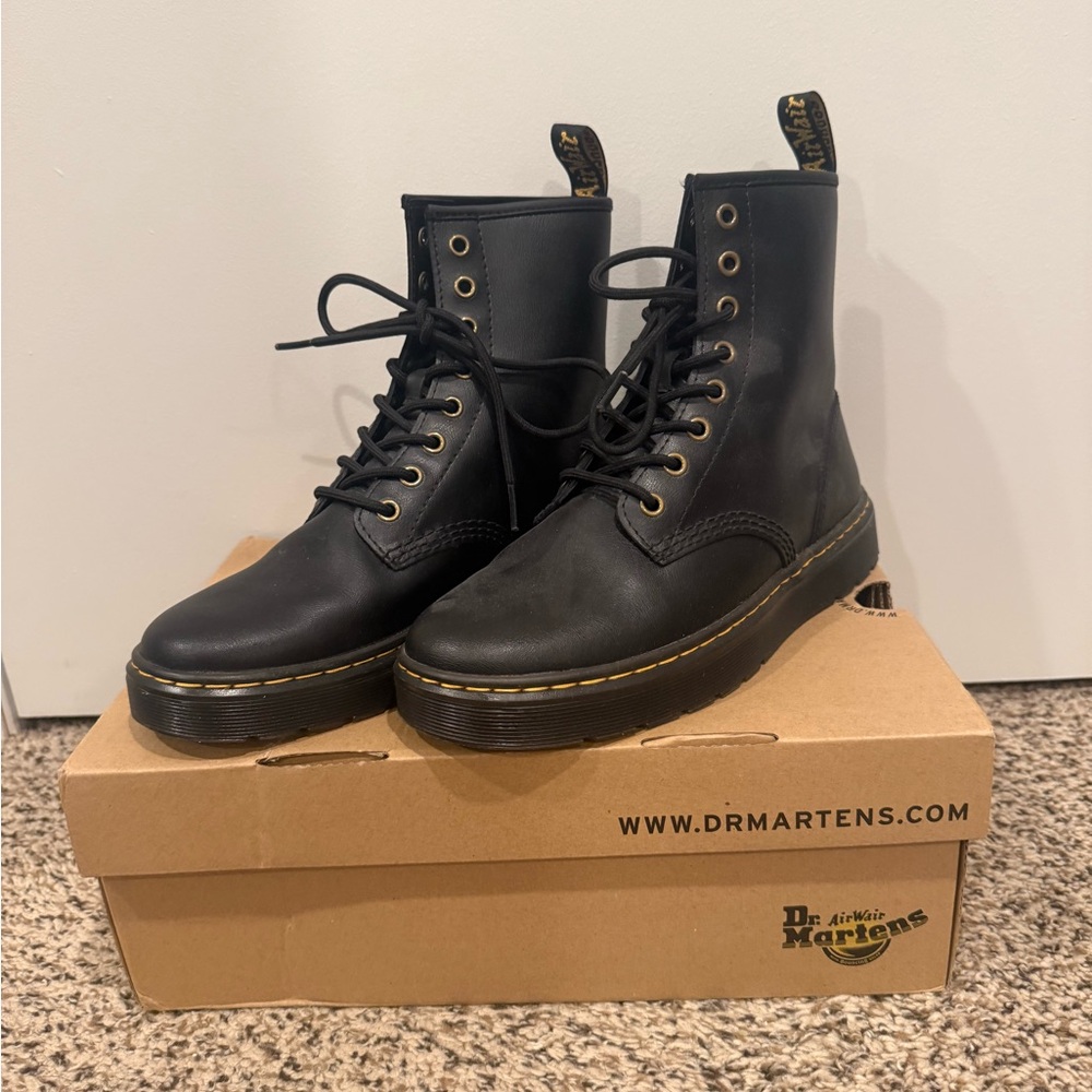 DR. MARTENS Zavala Leather Combat Boots | Black